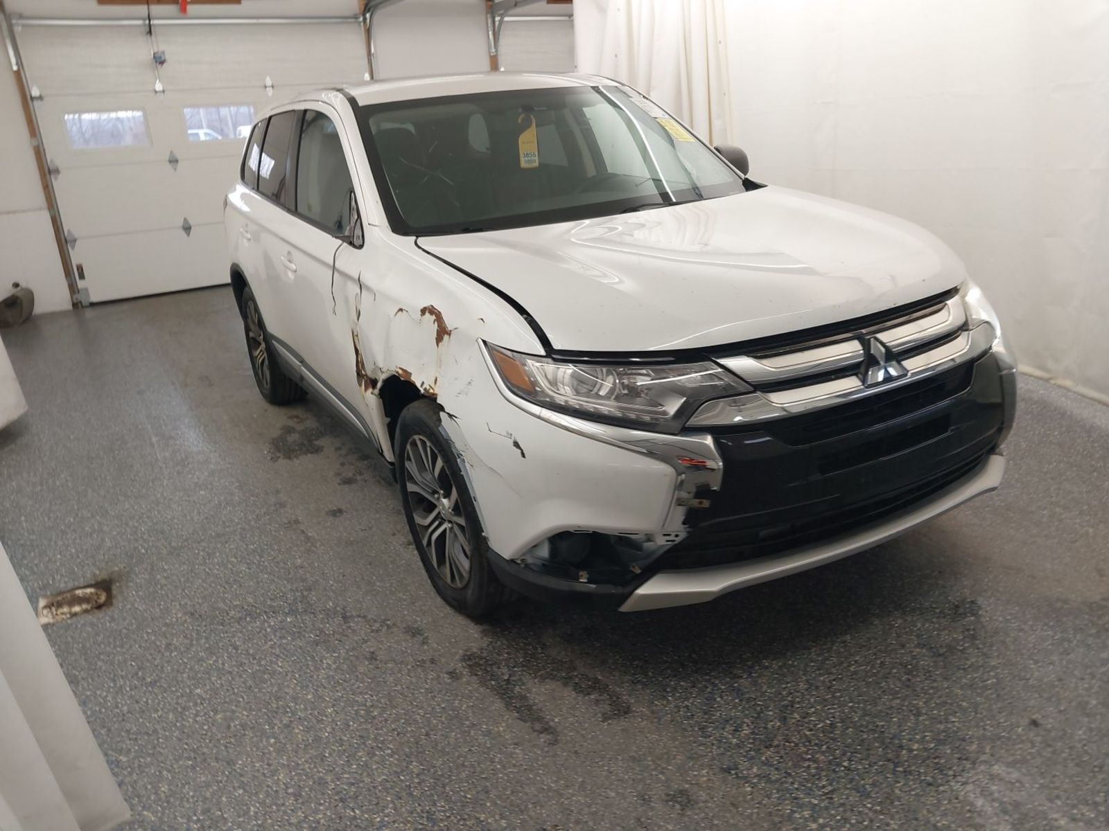 2018 MITSUBISHI Outlander